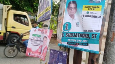 Atribut Caleg Bertebaran di Kota Bekasi, Warga Ingatkan Para Tim Sukses