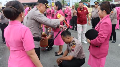 Kapolresta Deli Serdang Pimpin Upacara Kenaikan Pangkat Personil