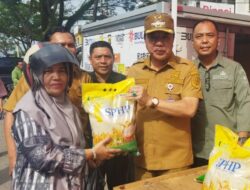 H.Mukti Gelar Operasi Pasar di Dua Titik, Pasar Baru dan Pasar Bawah