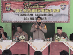 Polres Lamsel Sosialisasikan Terorisme, Radikalisme Dan Intoleransi Kepada Pelajar Ponpes Al-Khoiriyah