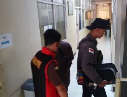 Kejari Payakumbuh Geledah Kantor Dinas Pendidikan Limapuluh Kota