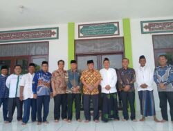 Bupati Deli Serdang Laksanakan Sholat di Masjid Baiturrahman, Jalan Pembangunan Desa Sekip