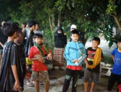 Cegah Aksi Perang Sarung, Anak-anak dan Remaja Di Perum GBP 2 Setu Diajak Berkreasi Bangunkan Sahur