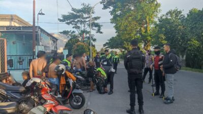 Diduga Balap Liar, Polres Kediri Ratusan Sepeda Motor Di Amankan