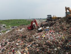 Pasca Lebaran, Volume Sampah di Kabupaten Bekasi Naik 30 Persen