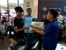 Usai Motornya Kembali, Korban Begal di Bekasi Tersenyum Sumringah