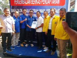 Tiga Tokoh Parpol Lamsel, Kembalikan Berkas Calon Kepala Daerah Ke Partai Demokrat