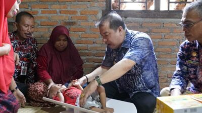 Pj Bupati Merangin Ajak Masyarakat Mampu Jadi Bapak Asuh Anak Stunting