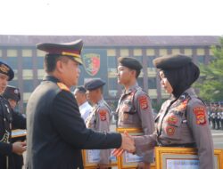 Hari Kebangkitan Nasional, Kapolda Lampung Berikan Penghargaan Kepada Personil dan Masyarakat