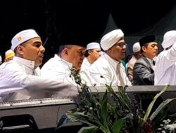 Nofel Dan M2 Bacalon Walikota Bekasi Satu Panggung Membangun Kota Bekasi Bersama-Bama