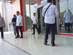 Bupati Lamsel Sidak Kantor Kecamatan Palas