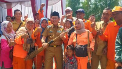 Ada Kesan Kampanye Saat Dani Ramdan Sosialisasi Kampung Bersih di Desa Simpangan