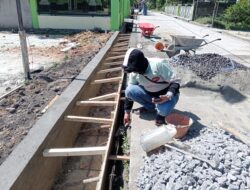 Proyek Drainase Siring di Desa Gelumbang Muara Enim Diduga Tak Sesuai Spesifikasi