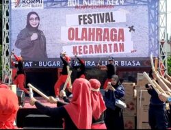 Dihadiri Ribuan Massa Ketua KORMI Wiwiek Hargono Kota Bekasi Menggelar Senam Jantung