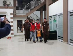 Tersangka Korupsi Pengadaan Seragam Sekolah Prapid Kejari Payakumbuh