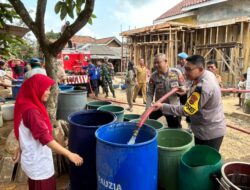 Tanggap Keluhan Warga, Polres Lampung Selatan Salurkan Air Bersih Ke Desa Babatan, Katibung