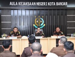 Kajati Jawa Barat Lakukan Kunjungan Kerja ke Sejumlah Kejari Kota