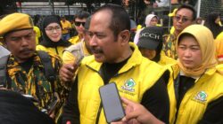 Bersama DPP, DPD Golkar Kabupaten Bekasi Berikan Satu Keluarga Umroh Gratis Di Perayaan HUT Golkar ke 60