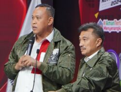 Debat Pilkada: Uu-Nurul Soroti Keberhasilan Tri-Harris Membangun Kota Bekasi