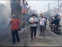 Tim Koncone Mas Tri Lakukan Fogging Gratis di Wilayah RW 04 Jakasampurna