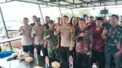 Polres Gresik Gelar Acara Jum’at Curhat di Desa Pandanan