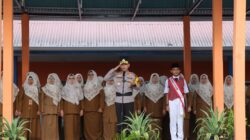 Jadi Pembina Upacara Disekolah SMPN 1 Merangin, Ini Pesan Kapolres Merangin